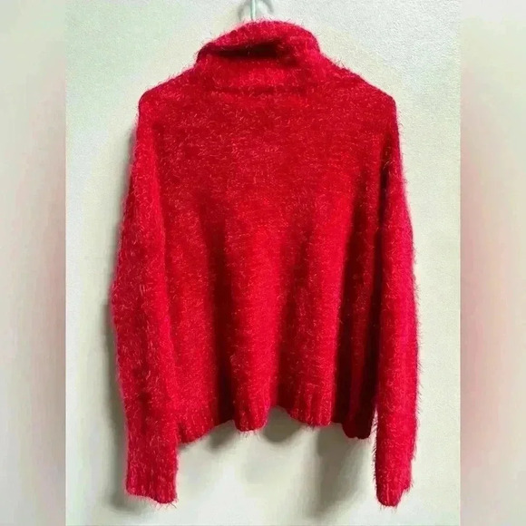 Jack by BB Dakota Eyelash Kisses Cable Knit Sweater | Cherry Red | Size S - Picture 2 of 4